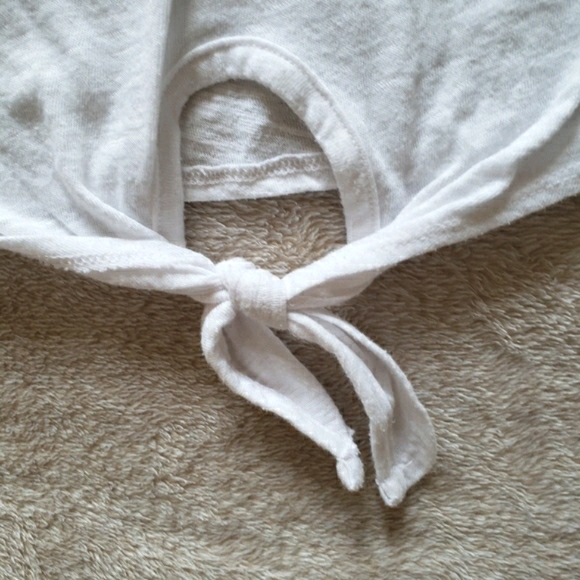Aeropostale || white tank top - Picture 4 of 7